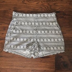 Gap Black|White Patterned Shorts